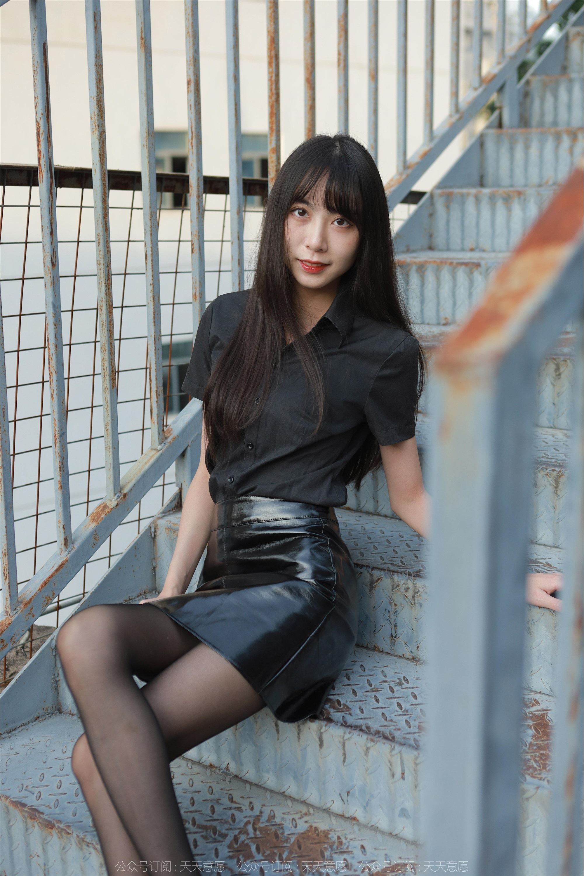 IESS异思趣向  2022.11.16 丝享家 1270 团团《长腿红高跟》